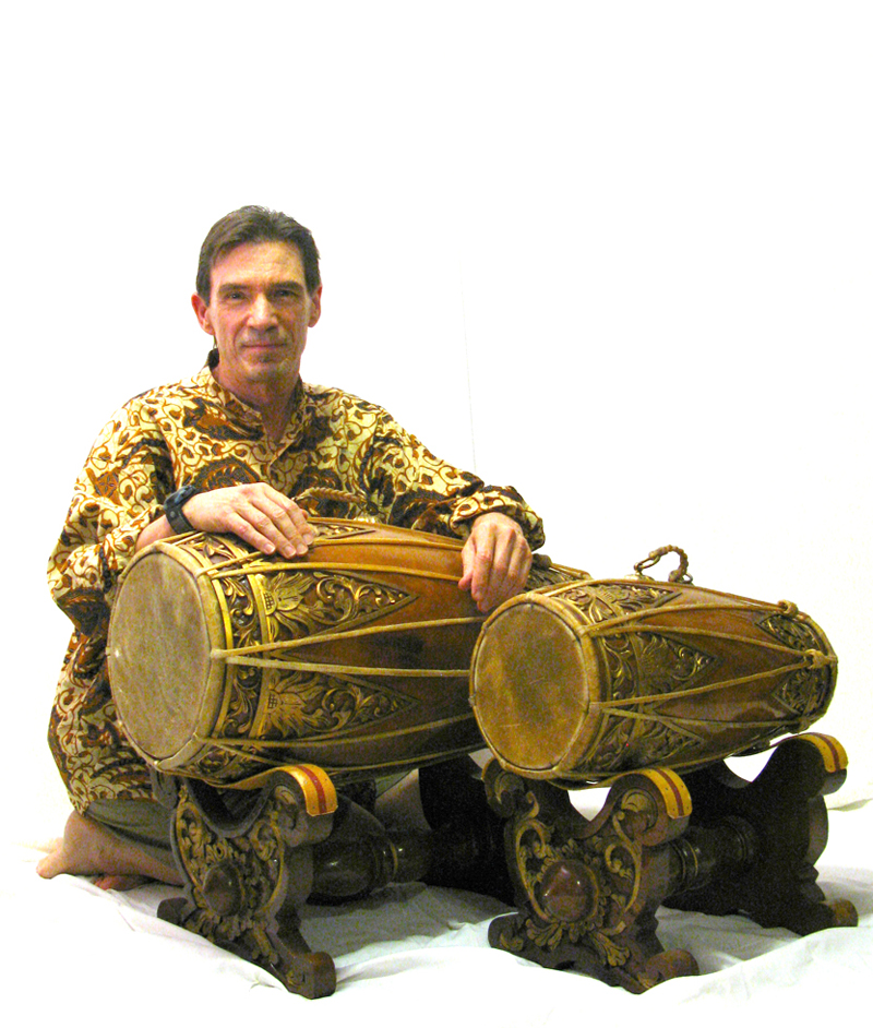 Chuck Jonkey with kengangs each drum is hand carved from a tree trunk